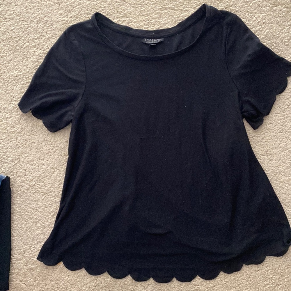 Topshop black scalloped tshirt size 4